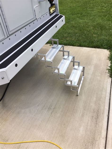 TorkLift GlowStep Camper Scissor Steps - 3 Steps - Aluminum - 20" Wide ...