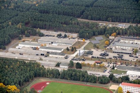 Luftbild Beelitz Gebäudekomplex der Bundeswehr Militär Kaserne