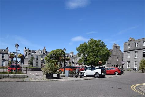 Golden Square Aberdeen © Bill Harrison Geograph Britain And Ireland