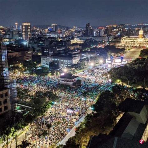 台湾大选选前之夜 蓝绿白造势大拼场联合早报网