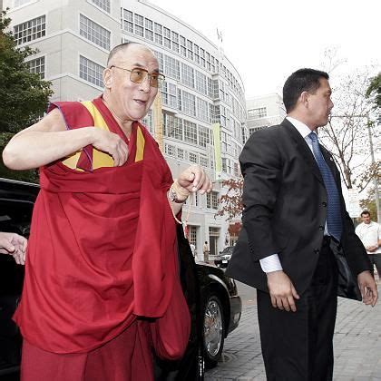 Streitpunkt Tibet Bush Trifft Dalai Lama Trotz Heftiger Proteste Aus