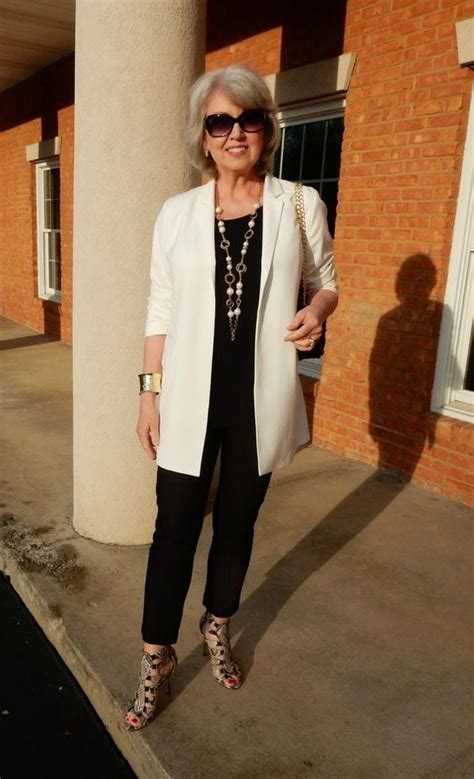 Fashion For Women Over 60 How To Dress Stylishly With Basics Fashion