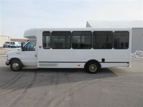 2017 World Trans Ford E450 25 Passenger Shuttle Bus