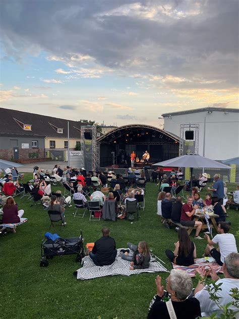 Kulturiminnenhof Zweites Open Air Wochenende In Der Cdkaserne