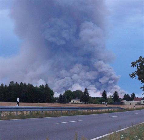 Waldbrand Nahe Berlin Erste Bewohner K Nnen Zur Ck In Ihre H User