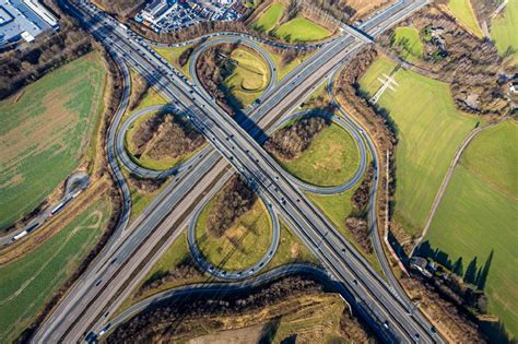 Luftaufnahme Dortmund Kleeblattförmige Verkehrsführung am