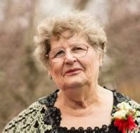 Lorraine Devarennes Avis D C S Necrologie Obituary