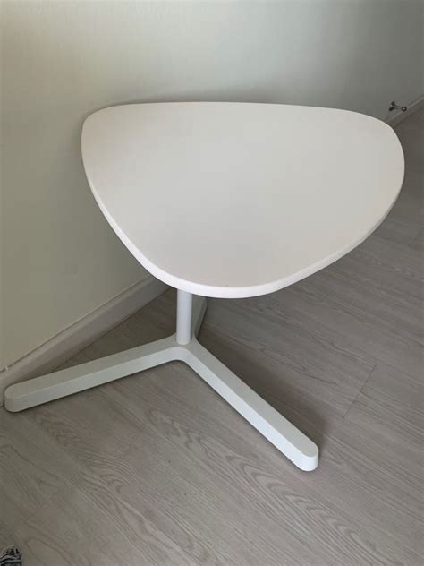 Small Ikea Svartasen Triangular Side Table Triangular Furniture