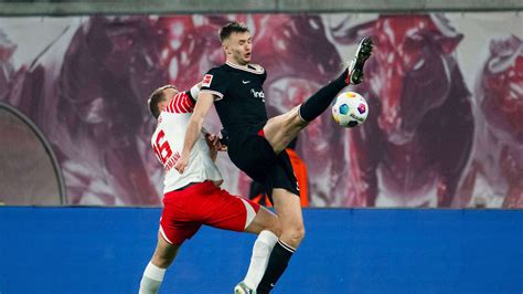 Bald Soforthilfe Sasa Kalajdzic Und Donny Van De Beek