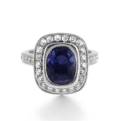 Sapphire Halo Engagement Ring - Haywards of Hong Kong