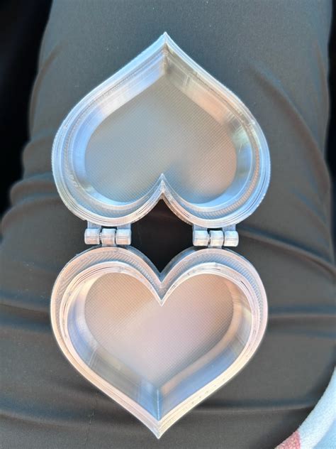 3D printer Heart Shaped Box • made with Ender 3 Neo・Cults