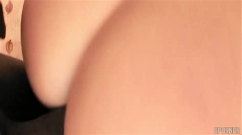 Blonde Chick Gets Her Shaven Pussy Fucked