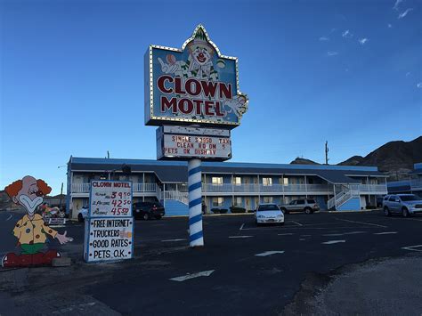 What Really Happened at the Clown Motel in Nevada?