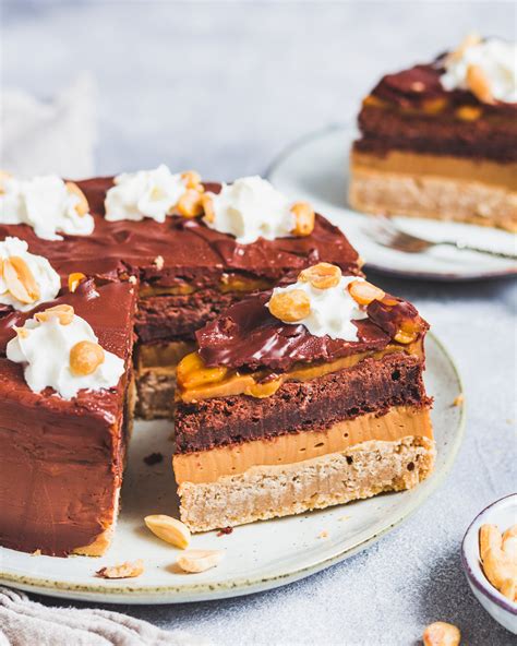 Snickers Torte Vegan Proteinreich Ohne Industriezucker Kalorienarm