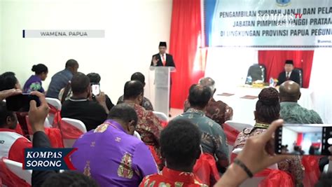 Pj Gubernur Nikolaus Kondomo Resmi Lantik Tiga Pejabat Definitif Papua