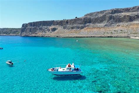 Lindos Bootstour bei Sonnenuntergang mit unbegrenzten Getränken zur