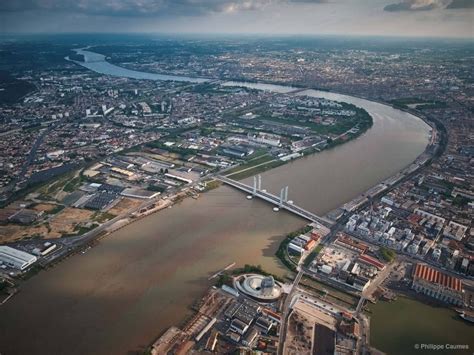 Visite du pont Chaban Delmas à Bordeaux une balade magistrale