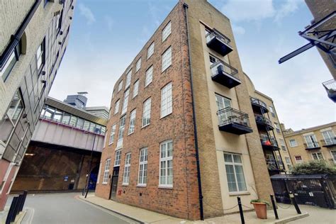 2 Bedroom Flat For Sale In Oxford Drive London Bridge London Se1