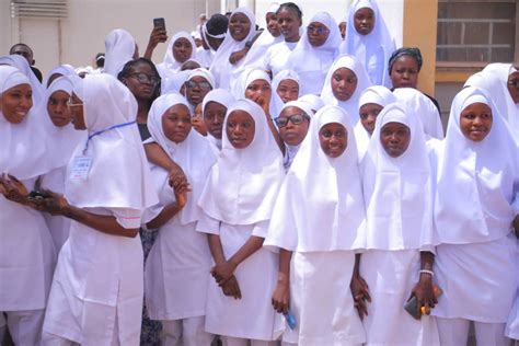 Gov Zulum Approves N13bn Scholarship For 997 Nursing Midwifery