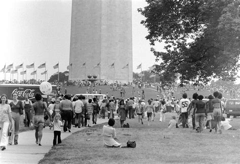 26 Photographs of the America's 1976 Bicentennial Celebration