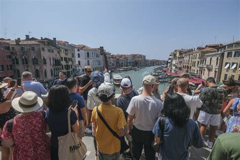 Unesco recommends Venice for World Heritage in Danger list – Lonely ...