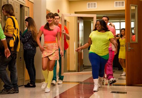 Loser Like Me Homecoming From Everything You Need To Know About Glee S