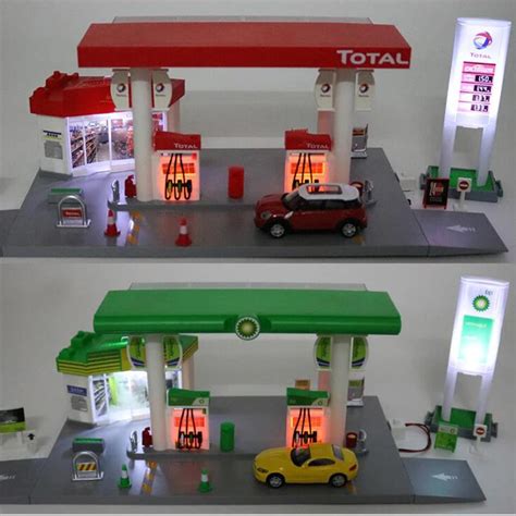 Kids Toys Gas Station Set Diecast Model With Mini Car Tanker Road Signs