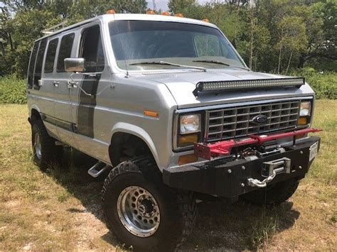 Ford Econoline X Pathfinder Quadravan X Adventure Van Rv