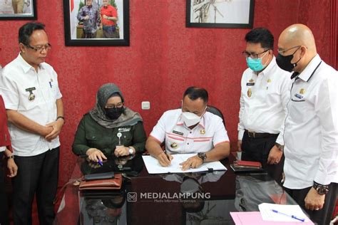 Bupati Lamsel Tandatangani Nota Kesepakatan Dengan Bpjs Ketenagakerjaan