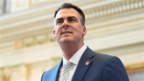 Oklahoma Gov Stitt Gets Standing Ovation Calling For Bill That Bans