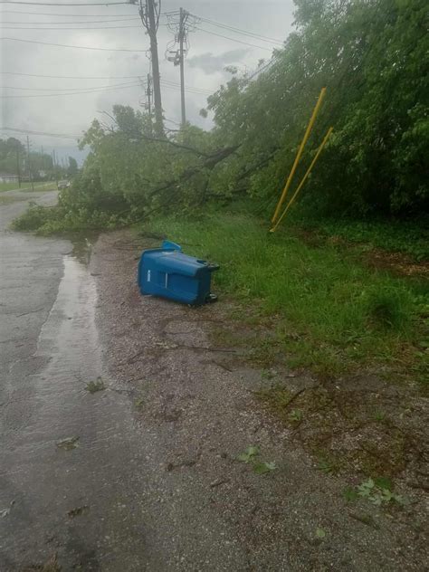 EF-3 Tornado with 150 MPH Winds Ravages St. Louis City, Also Hits Metro