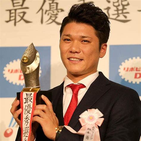 読売巨人軍さんのインスタグラム写真 読売巨人軍instagram「【npb Awards 2019】坂本勇人 選手が セ・リーグ最