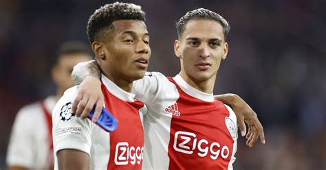 David Neres: Everton, Newcastle set sights on cut-price Ajax winger