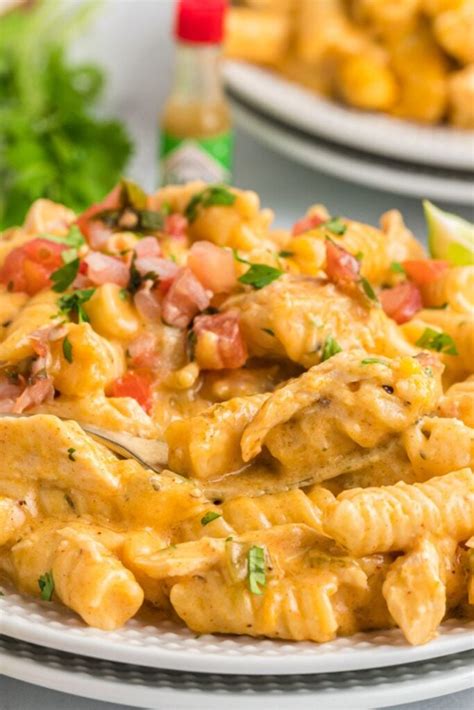 Easy Chicken Taco Pasta Bake A Cheesy Dinner Ready In 30 Minutes