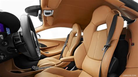 2016 McLaren 570S Coupe - Interior | Caricos