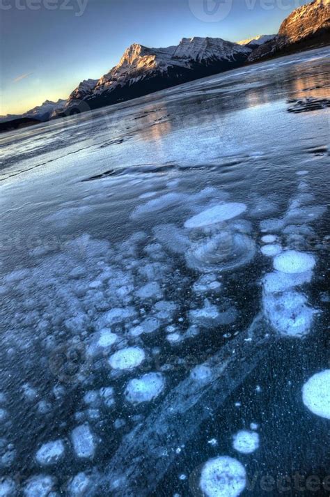 Abraham Lake Winter 5436058 Stock Photo at Vecteezy