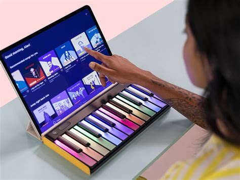 ROLI LUMI Keys portable beginner's keyboard features lights to guide ...