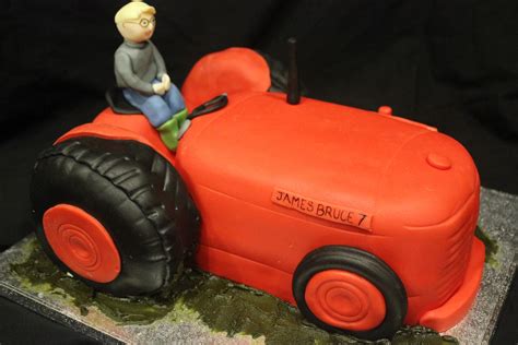 Red Tractor Birthday Cake Tartas Pasteles