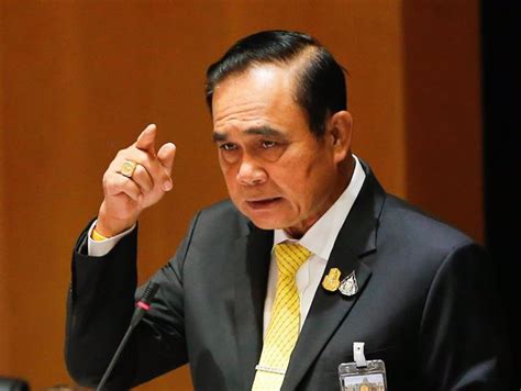 El primer ministro de Tailandia asegura que está dispuesto a escuchar