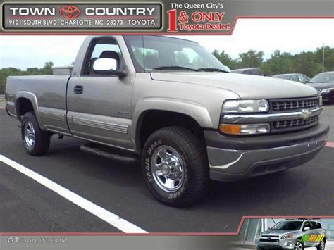 2001 Light Pewter Metallic Chevrolet Silverado 2500HD LS Regular Cab