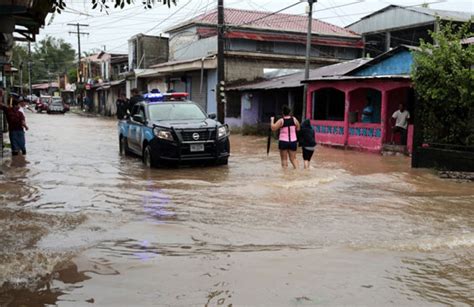 Tormenta Julia Azota Nicaragua Antes De Salir Al Pac Fico