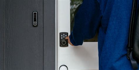 Keyless Entry Smart Locks & Electric Door Lock | Vivint