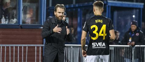 Truppen mot Västerås SK FK AIK Fotboll