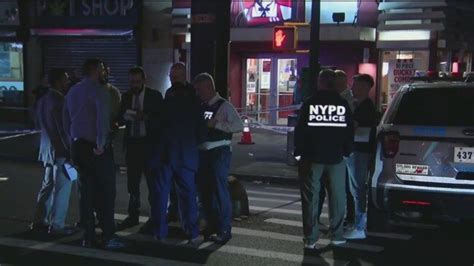 Nypd Officer Smacked In Head With Bottle In Caught On Camera Attack