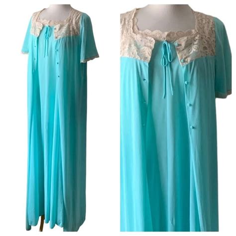 Vintage 1960s Olga Pastel Blue Nightgown And Robe Pei Gem