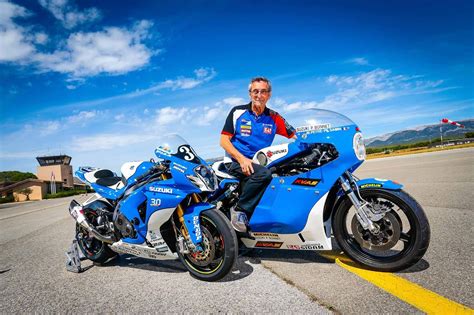 Racing Caf Suzuki Gsx R Team Sert Bol D Or