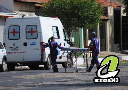 Acesso Homem Cai De Escada E Socorrido Pelo Samu