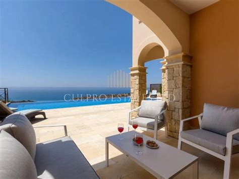 Luxus Haus Mit Zimmern Zu Vermieten In Aphrodite Hills Paphos