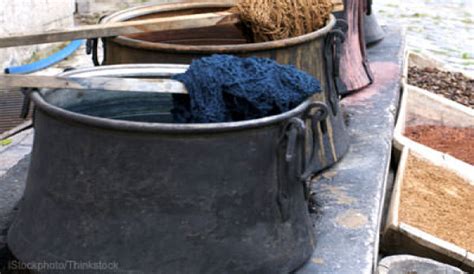 How to Make Natural Blue Dyes - Hobby Farms