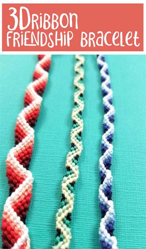 Zig Zag Friendship Bracelet Pattern With A D Effect Moms And Crafters